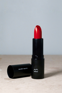 natural lipstick with creme and satin matte finish moisturing