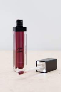 lip gloss glitter with led light feature and mirror